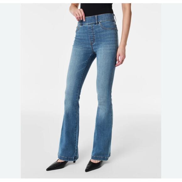 Spanx Shaping EveryWear Flare Jeans Pull On Denim Blue Size L *EUC - Picture 4 of 13